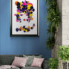 L'œuvre originale certifiée pièce unique POP Poésie. C'est un tableau moderne aux couleurs vives avec des nuances d'orange, du bleu foncé, du noir et du rouge.